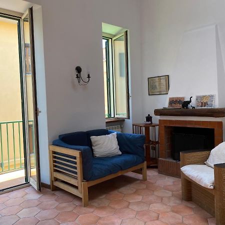 La Luce Del Borgo Apartment กัสเตลกันดอลโฟ ภายนอก รูปภาพ