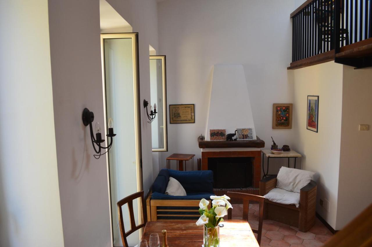 La Luce Del Borgo Apartment กัสเตลกันดอลโฟ ภายนอก รูปภาพ